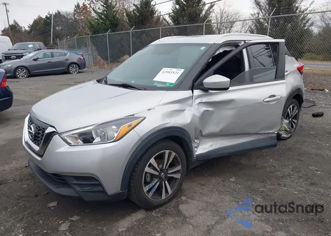 2019 Nissan Kicks Sv из США, поврежденный, VIN 3N1CP5CU6KL552759